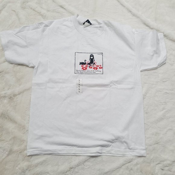 Vintage Emily the Strange Tshirt, Emily Searched to be Lost, White - Picture 2 of 5